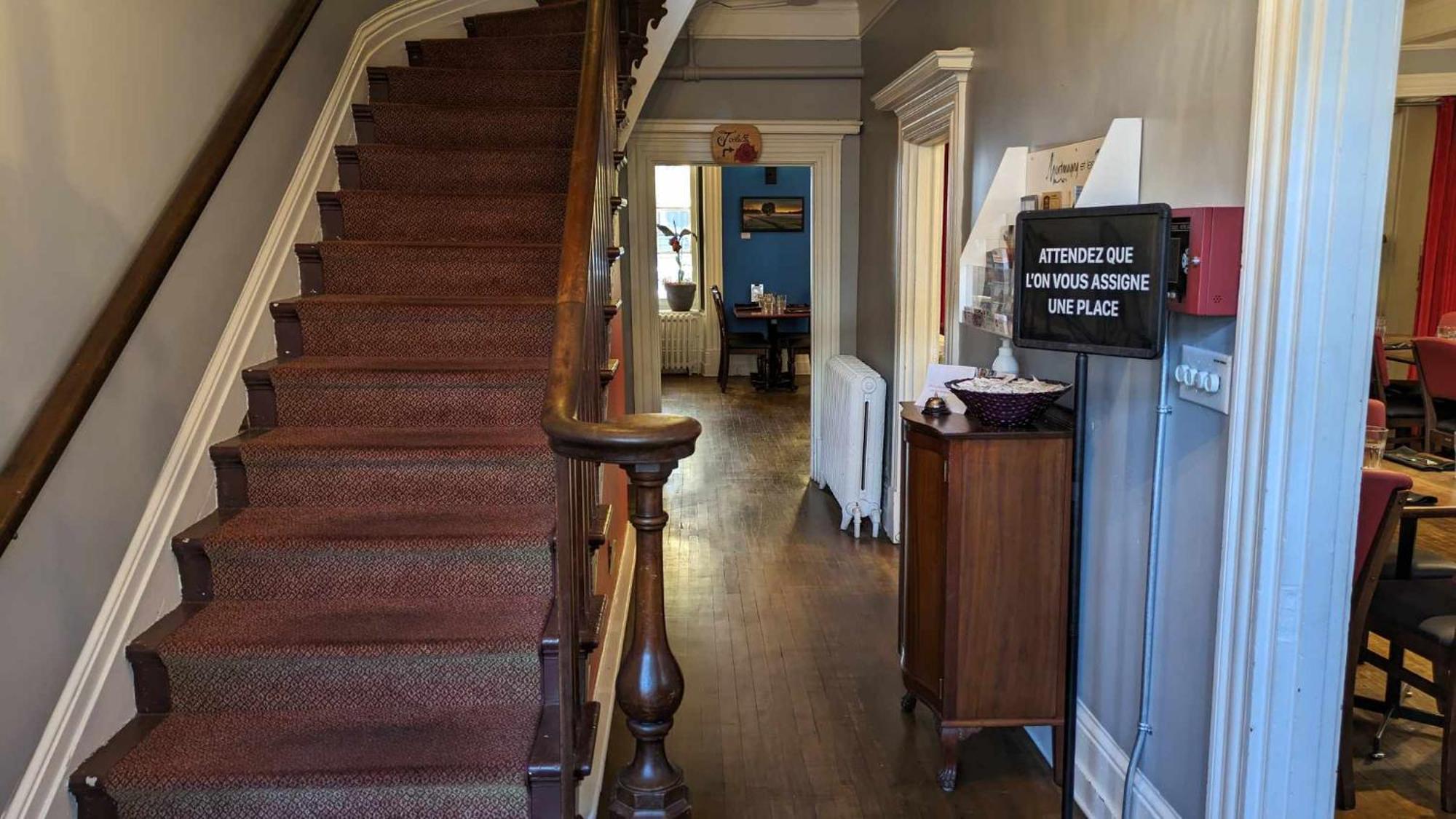 فندق La Maison Rousseau مونتماغني المظهر الخارجي الصورة