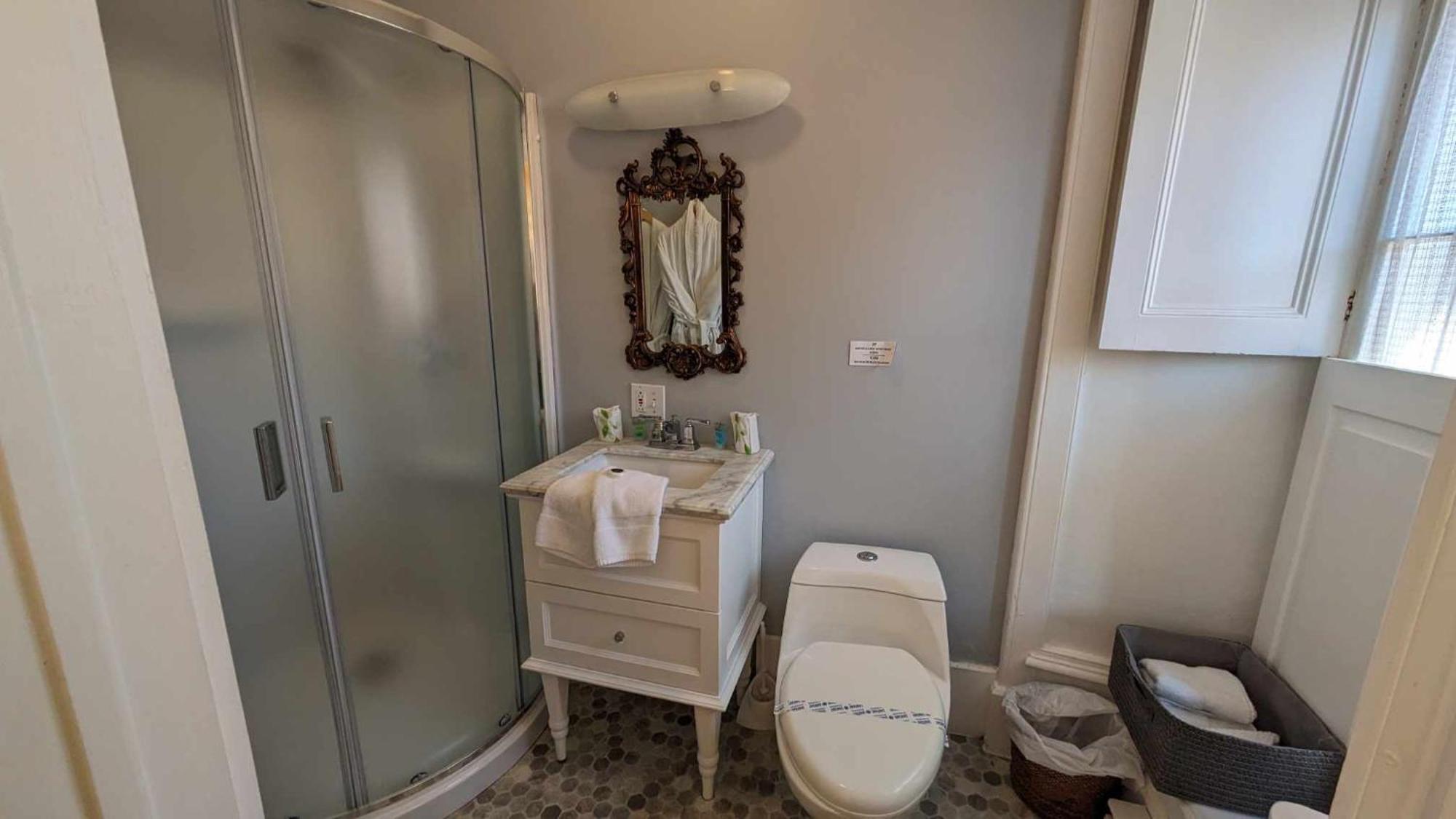 فندق La Maison Rousseau مونتماغني الغرفة الصورة